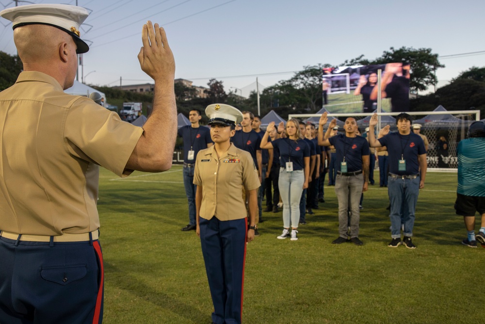 DVIDS Images RS San Diego Oath of Enlistment Ceremony [Image 4 of 6]