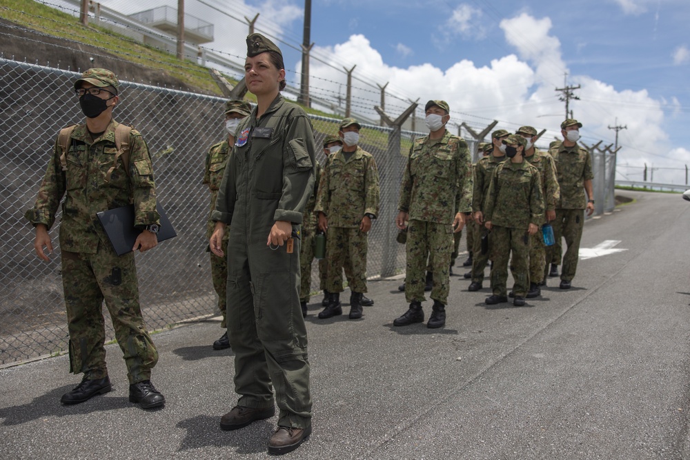 JGSDF Tours HMH-361