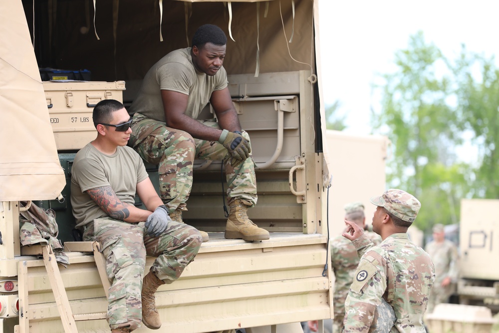 National Guard Engineers build HQ