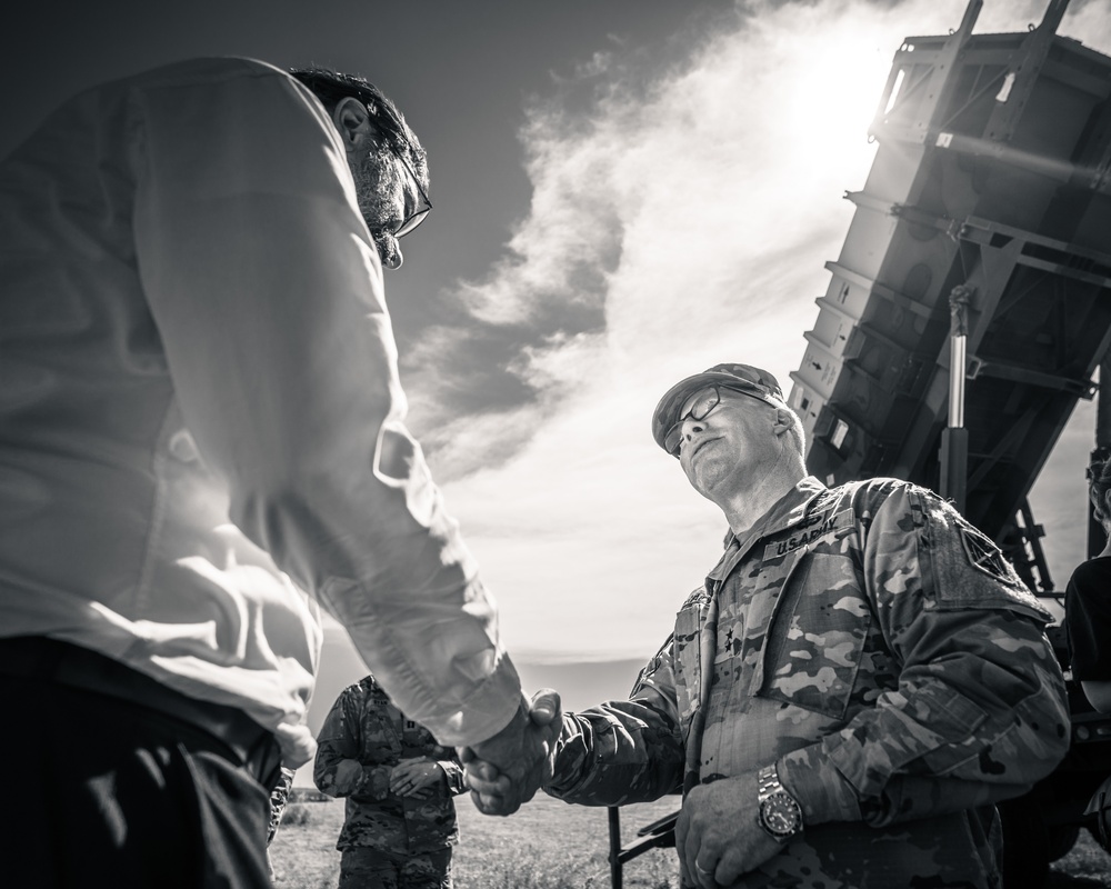 10TH AAMDC commanding general meets Romanian, Slovakian Allies to discuss deterrence, interoperability