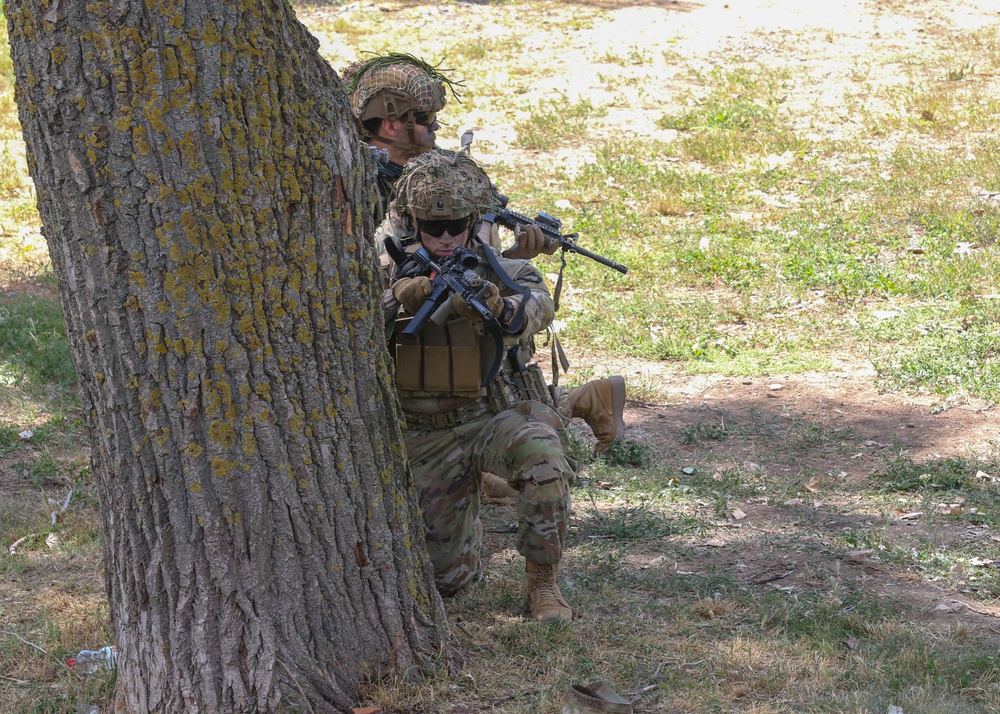 101st Soldiers conduct Battle Drills