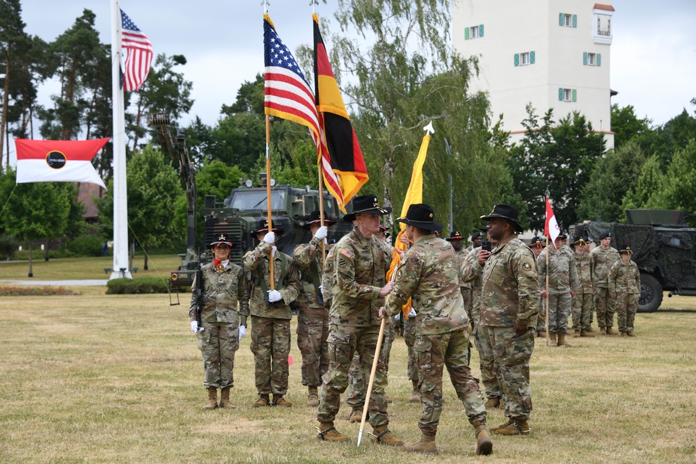 2CR RES Change of Command