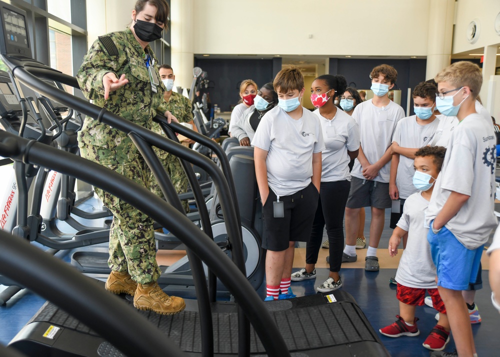 Students from Onslow County Summer Accelerator Program visit Naval Medical Center Camp Lejeune