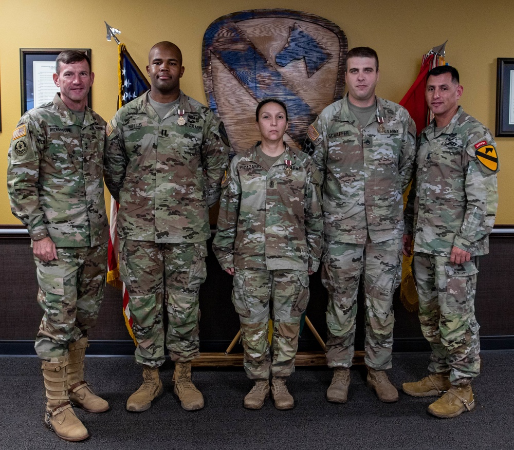 DVIDS - News - Fort Hood Soldiers Save Trooper’s Life