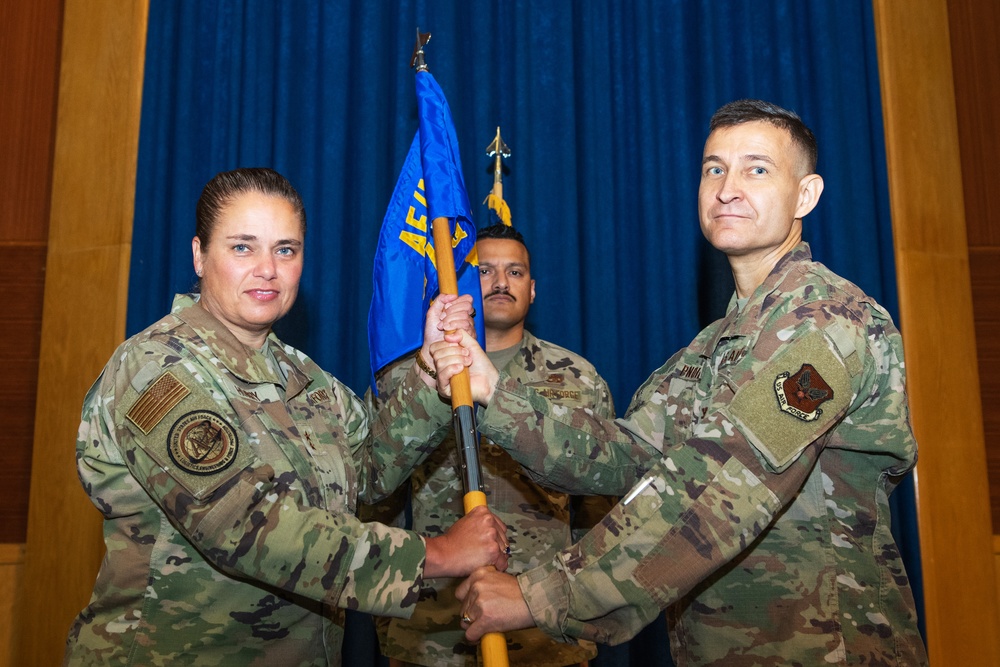 Personal Property Activity, HQ, receives new commander