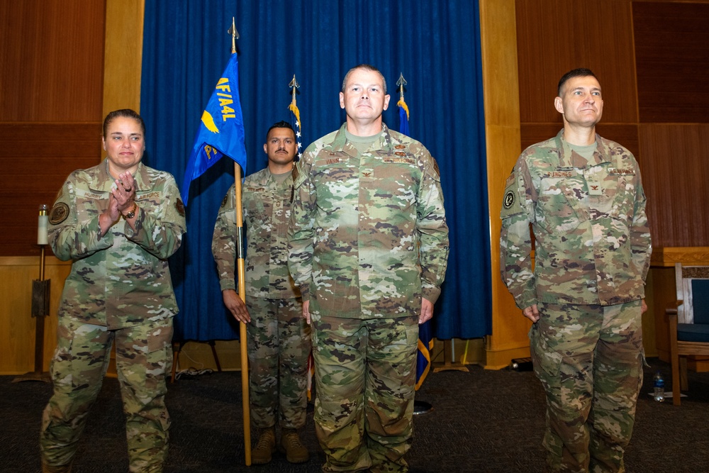 Personal Property Activity, HQ, receives new commander