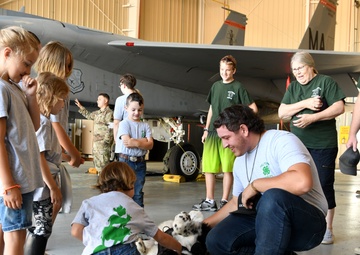104th Fighter Wing hosts local 4-H group