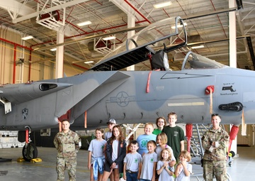 104th Fighter Wing hosts local 4-H group