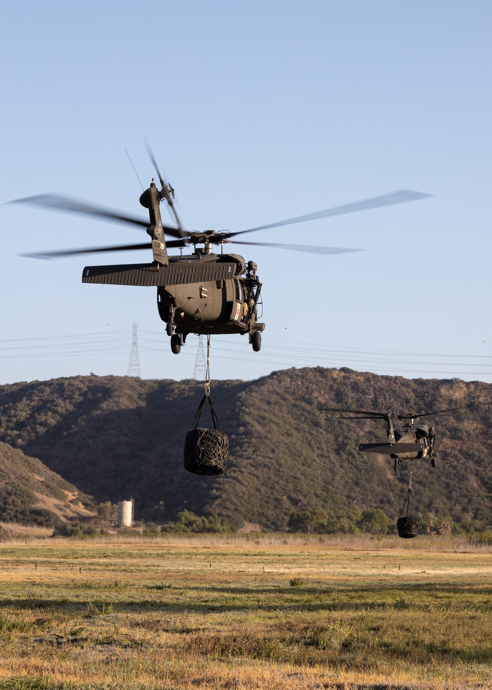 1st LSB and CLB-11 Conduct HST with Army