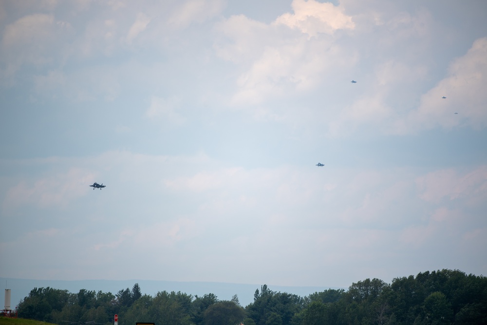 F-35’s from the 33rd Fighter Wing Arrive in VT