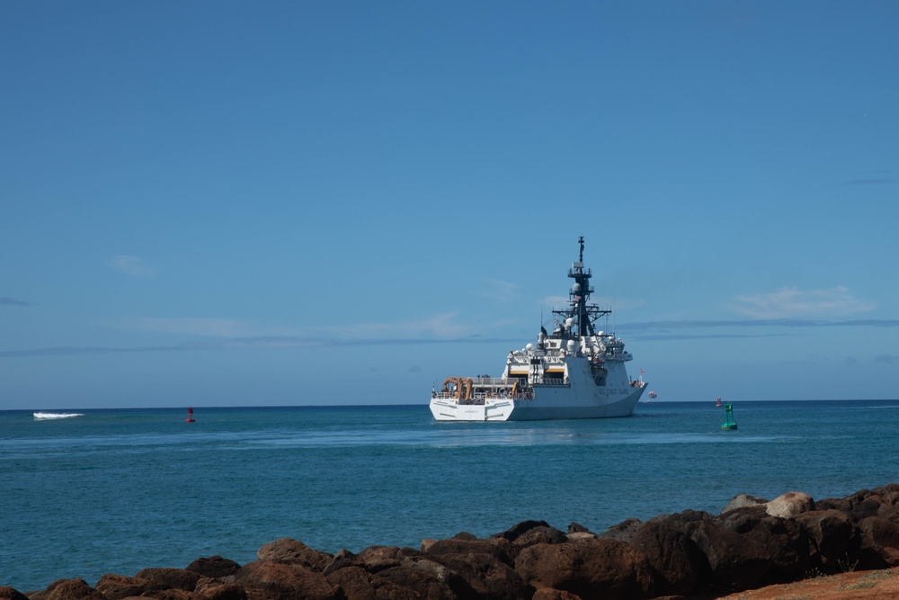 USCGC MIDGETT DEPARTING SAND ISLAND