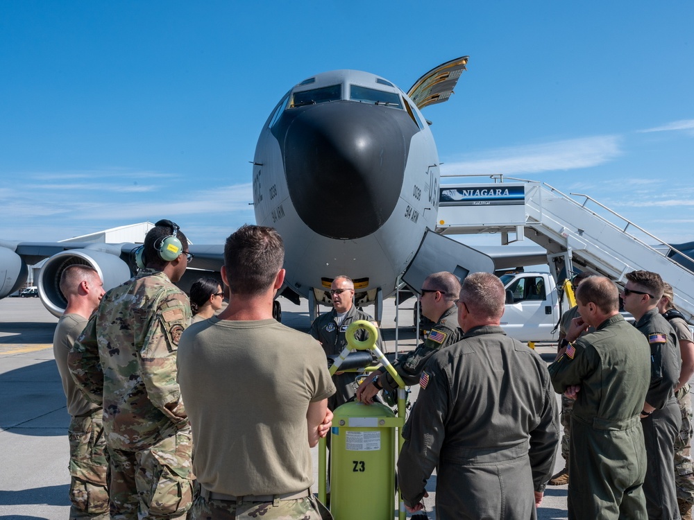 DVIDS - Images - Reserve teamwork [Image 12 of 12]