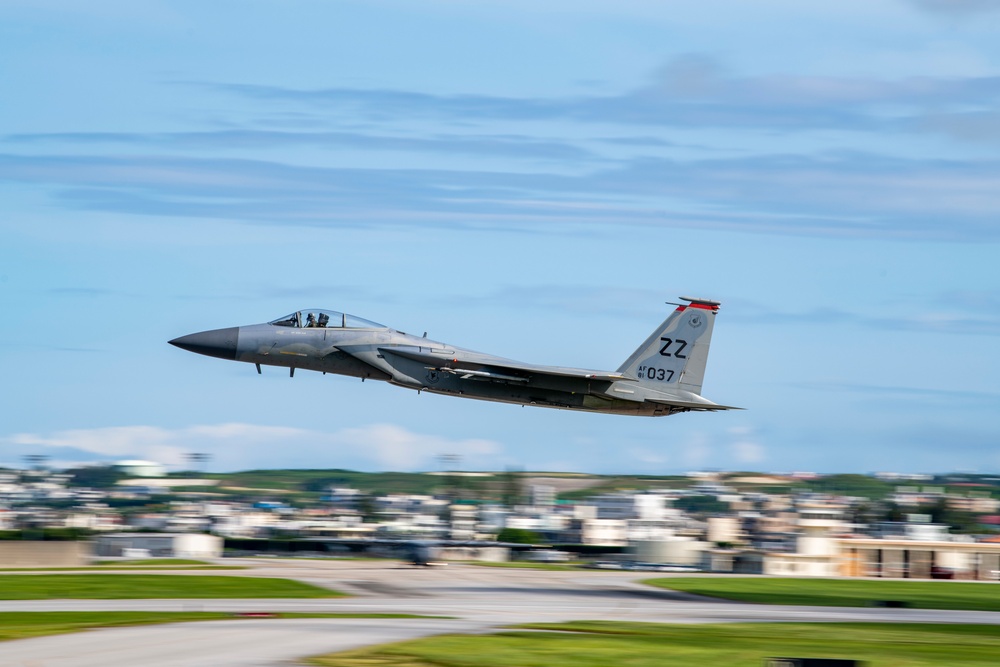 F-15 Eagles increase readiness through training