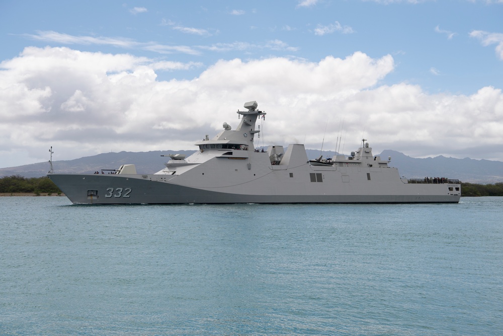 KRI I Gusti Ngurah Rai departs Pearl Harbor for RIMPAC 2022