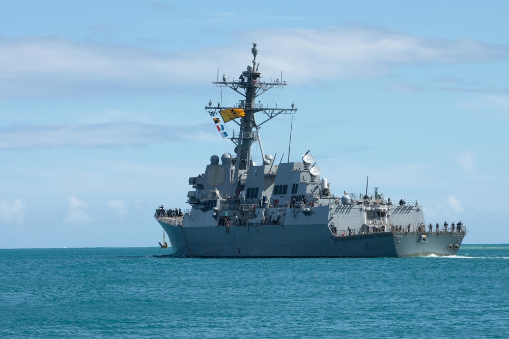 USS Spruance Departs Pearl Harbor