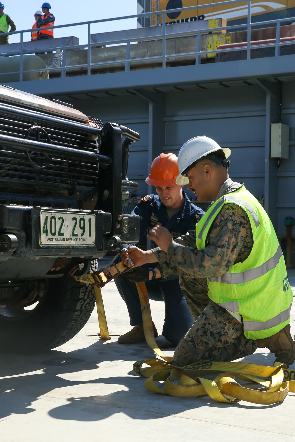 MRF-D 22: U.S. Marines work with U.S. Army and ADF to load LSV-3