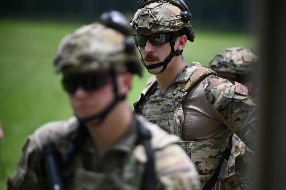 4th Combat Camera Squadron Conducts CQB Training