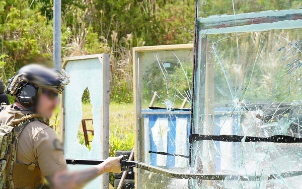 Green Berets with 1st Special Forces Group (Airborne) hone their combat, lifesaving skills