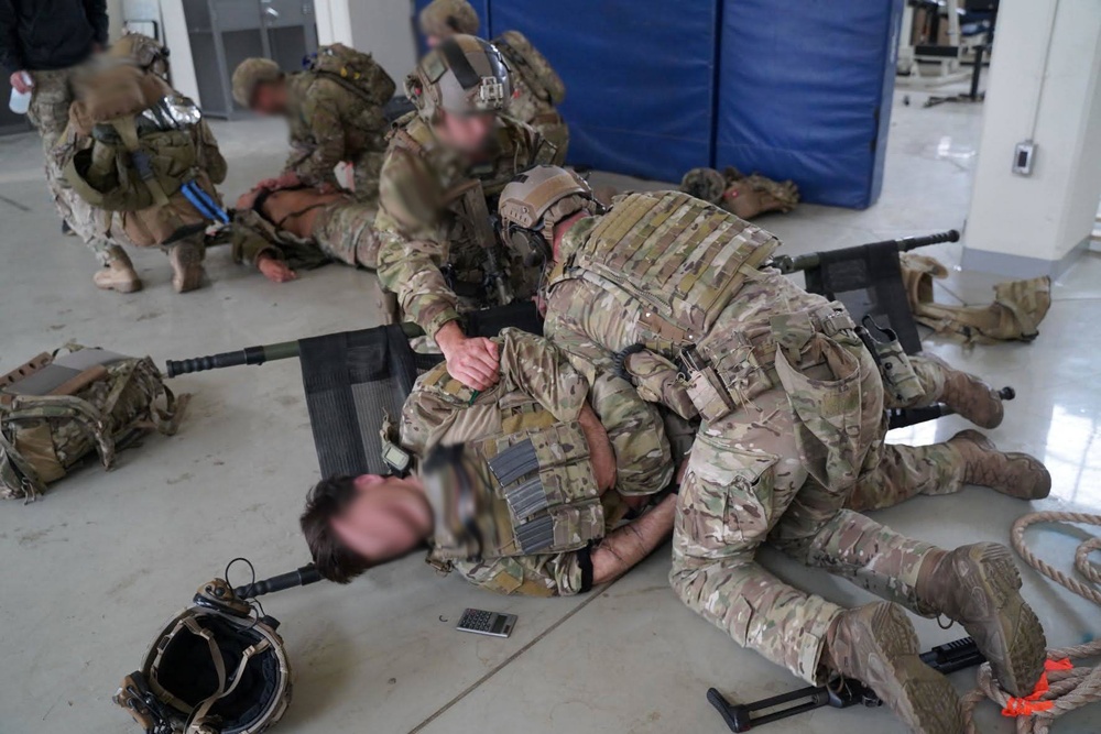 Green Berets with 1st Special Forces Group (Airborne) hone their combat, lifesaving skills