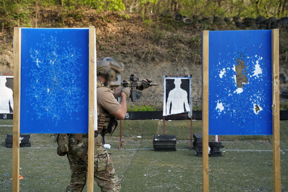 Green Berets with 1st Special Forces Group (Airborne) hone their combat, lifesaving skills