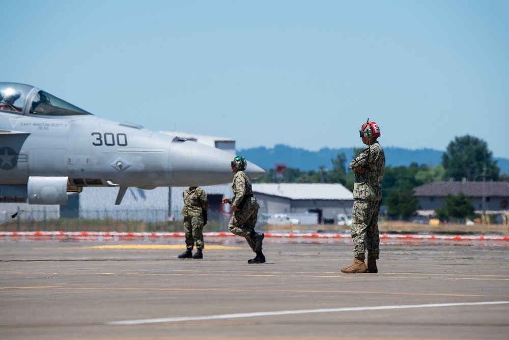 142nd Wing hosts Navy's Golden Dragons for DACT