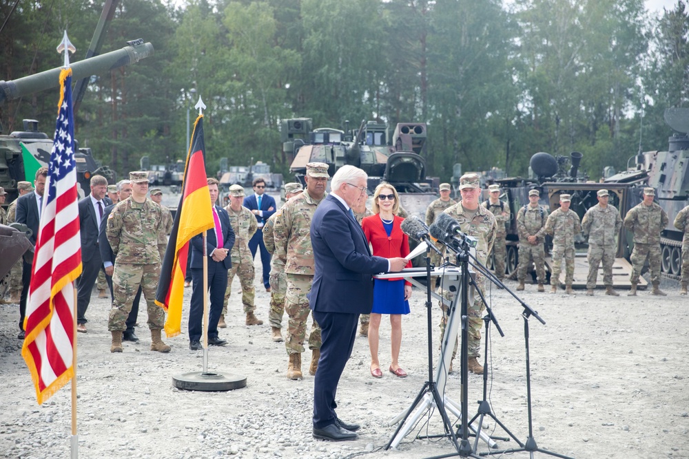 German Federal President Frank-Walter Steinmeier and  U.S. Ambassador to Germany Amy Gutmann visit 7th Army Training Command.