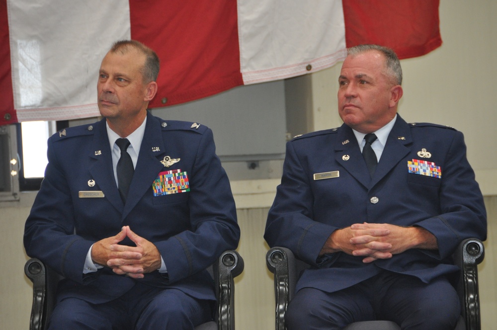 908th Aircraft Maintenance Squadron Welcomes New Commander