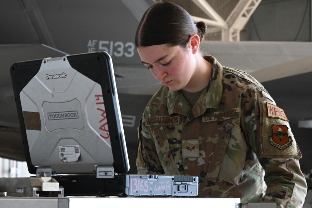 33rd Fighter Wing holds quarterly Weapons Load and DCC Competitions