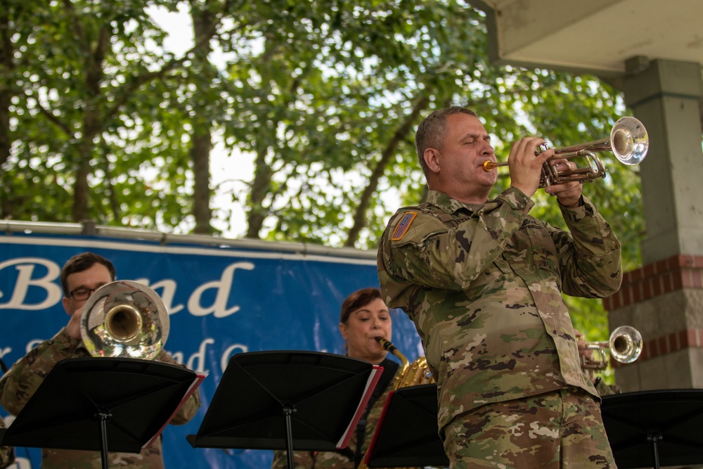 133rd Army Band tunes up at Lacey In Tune