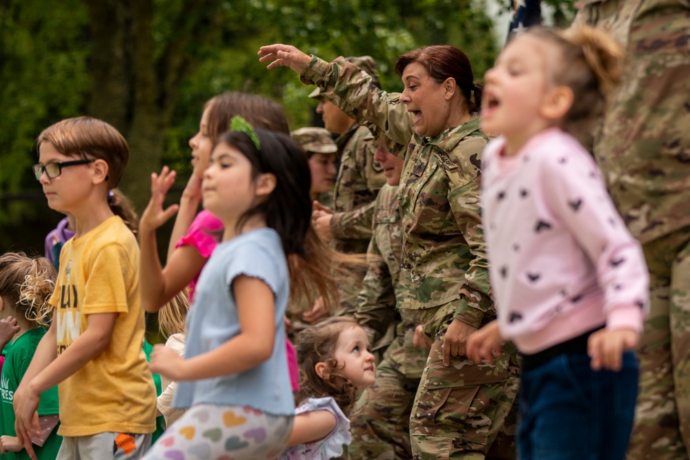 133rd Army Band tunes up at Lacey In Tune