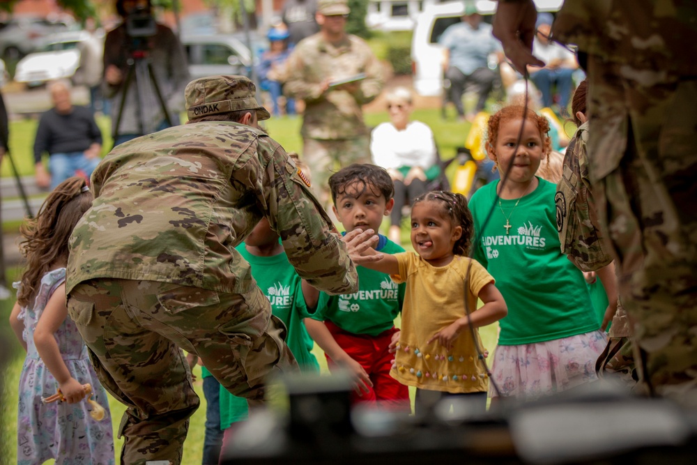 133rd Army Band tunes up at Lacey In Tune