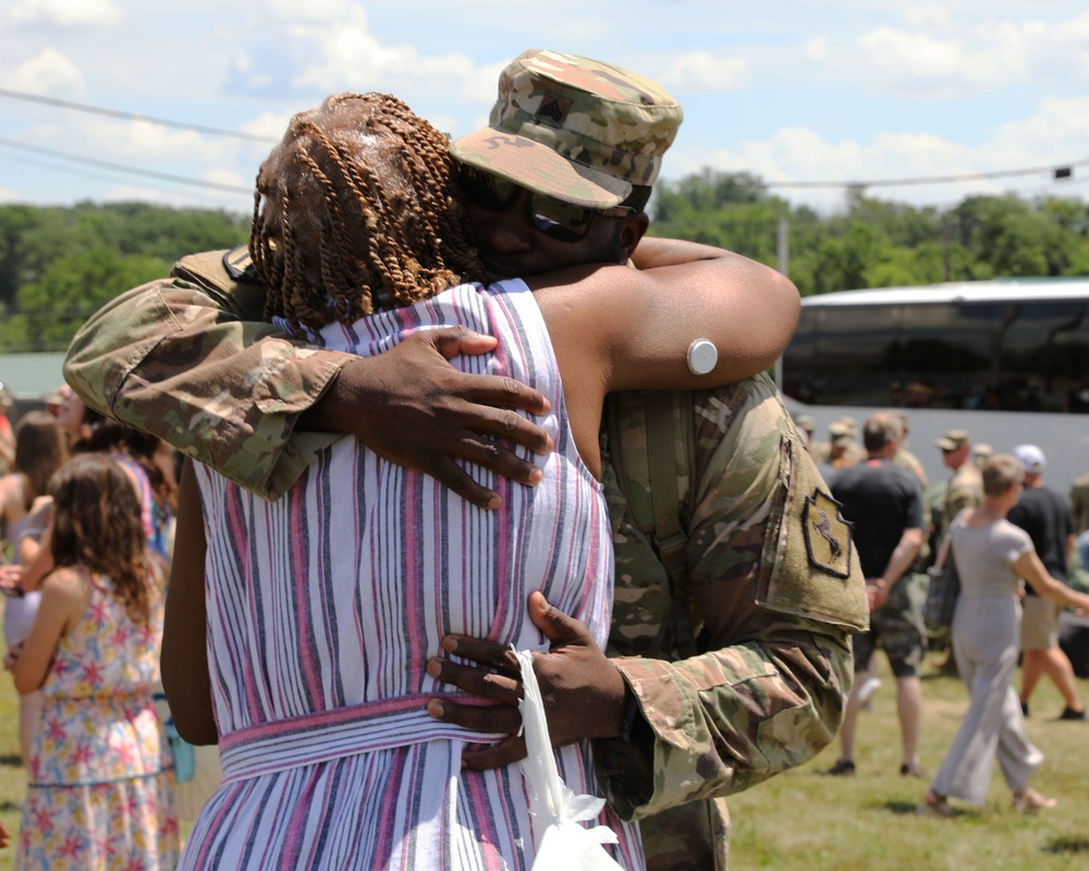 228th EN Co returns home