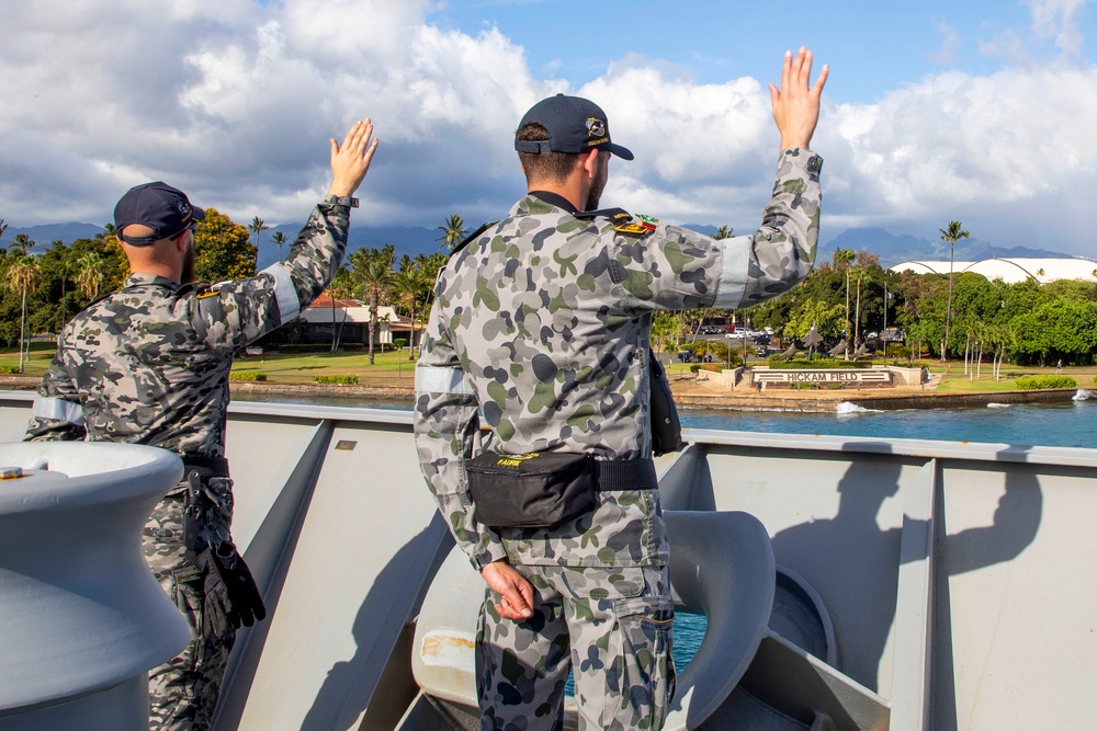 HMAS Supply departs Pearl Harbor during RIMPAC 2022