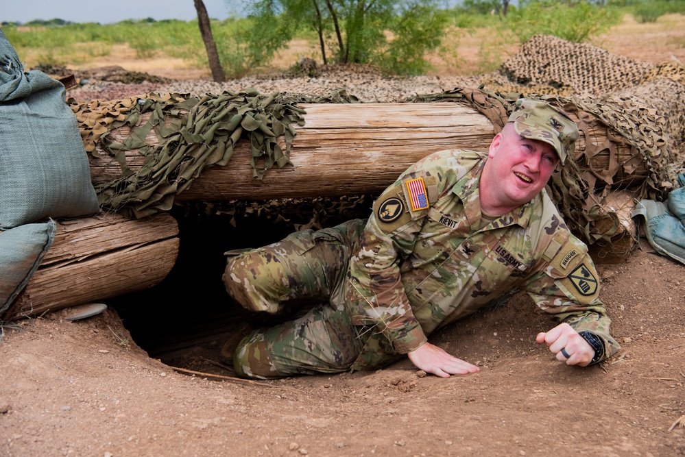 DLIFLC commandant visits Goodfellow AFB