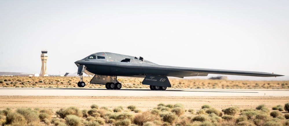 Spirit of Pennsylvania departs Edwards AFB