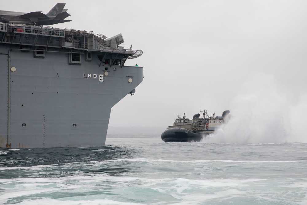 Makin Island Conducts LCAC Operations