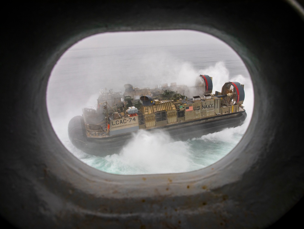 Makin Island Conducts LCAC Operations