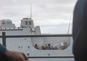 Makin Island Fueling at Sea