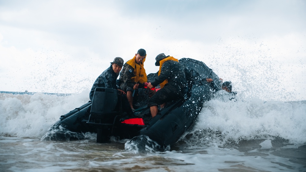 3/4 Marines Host Joint Ally Force Amphibious Training during RIMPAC 2022