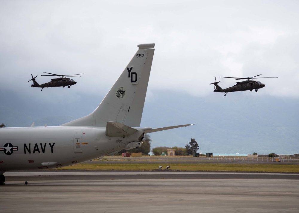 Two UH-50 Black Hawk Helicopters Arrive at Marine Corps Base Hawaii