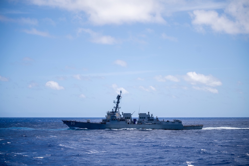 USCGC Midgett (WMSL-757) conducts ship maneuvering exercises