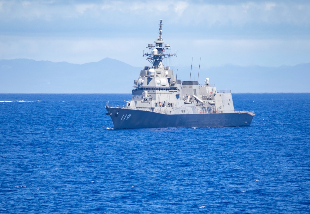 USS Dewey (DDG 105) Conducts Gunnery Exercise with Royal Australian Navy and Japanese Maritime Self-Defense Force