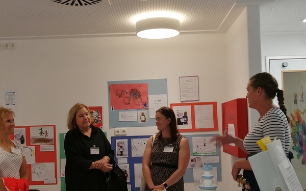 U.S. Army Chief of Staff Spouse tours USAG Bavaria