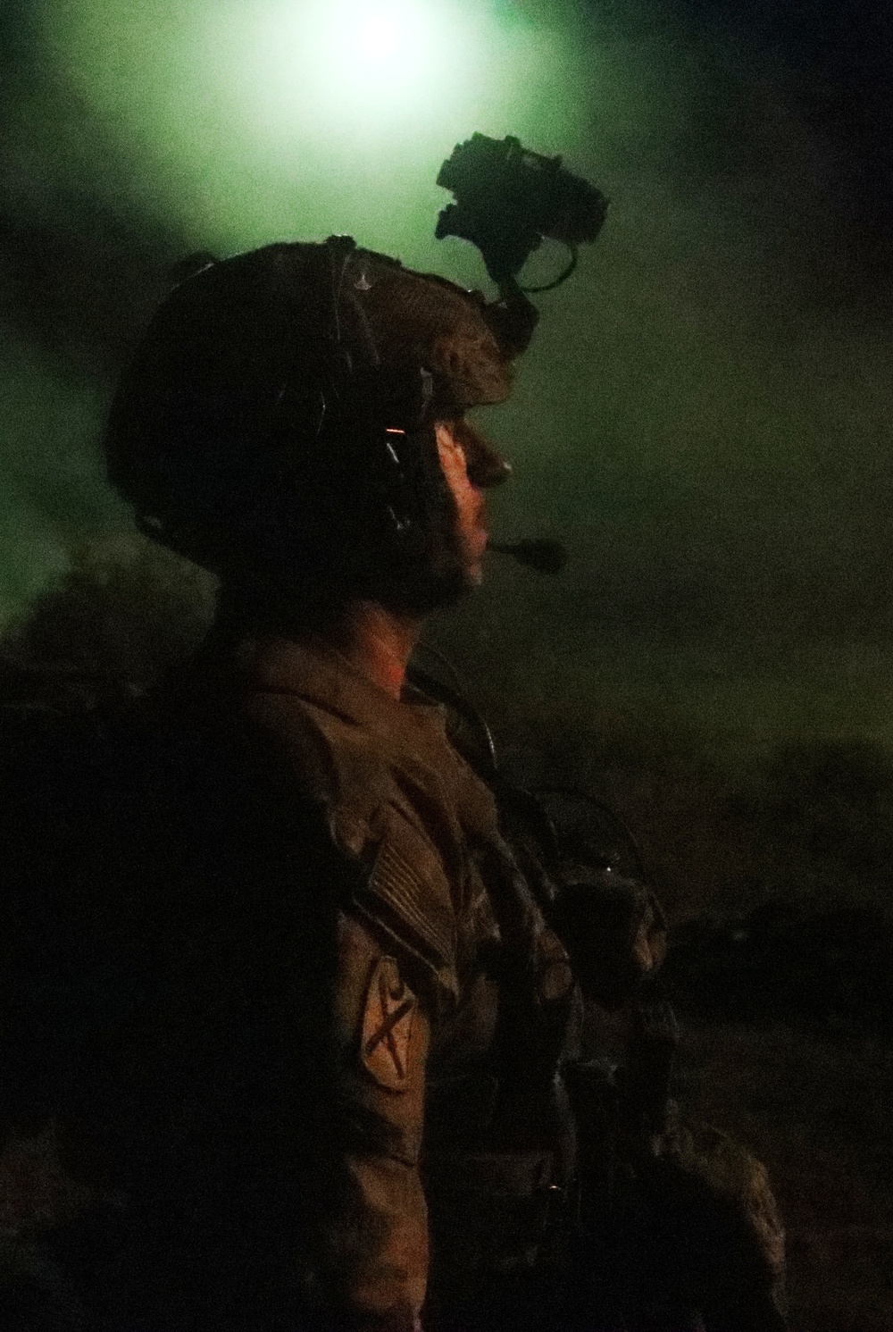 69th Infantry Soldiers conduct night fire at Fort Drum