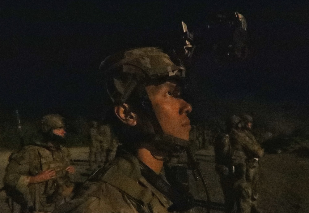 69th Infantry Soldiers conduct night fire at Fort Drum