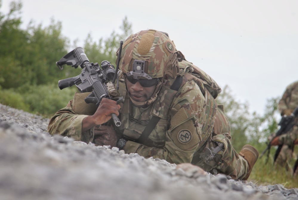 69th Infantry Regiment Soldiers conduct live fire at Fort Drum