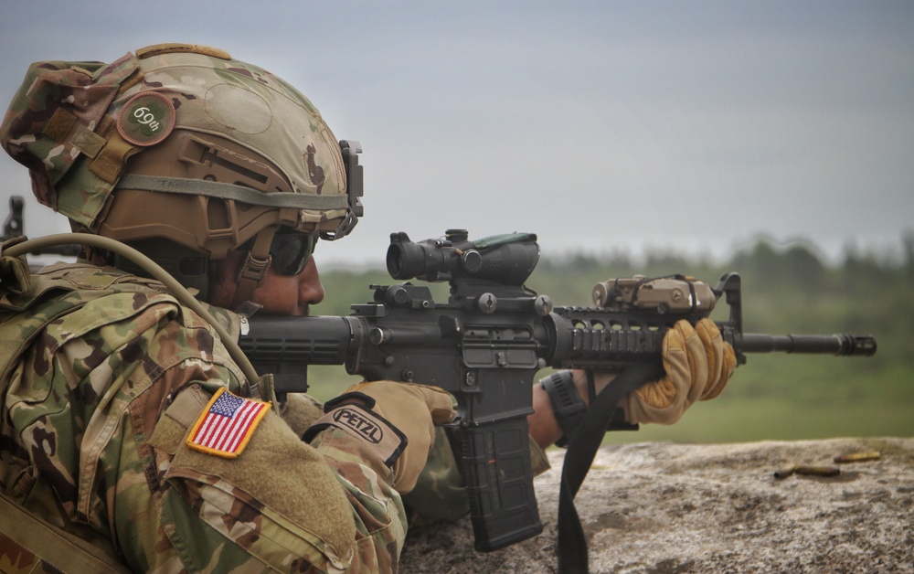 69th Infantry Regiment Soldiers conduct live fire at Fort Drum