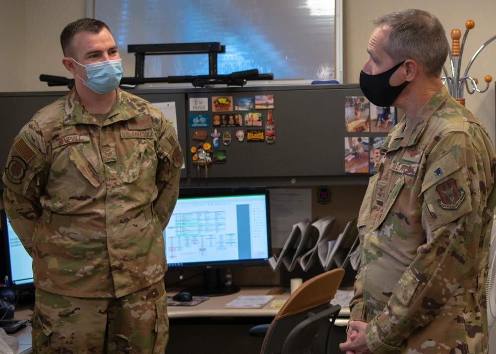 Maj. Gen. Jeffrey T. Pennington visits Travis Air Force Base, CA