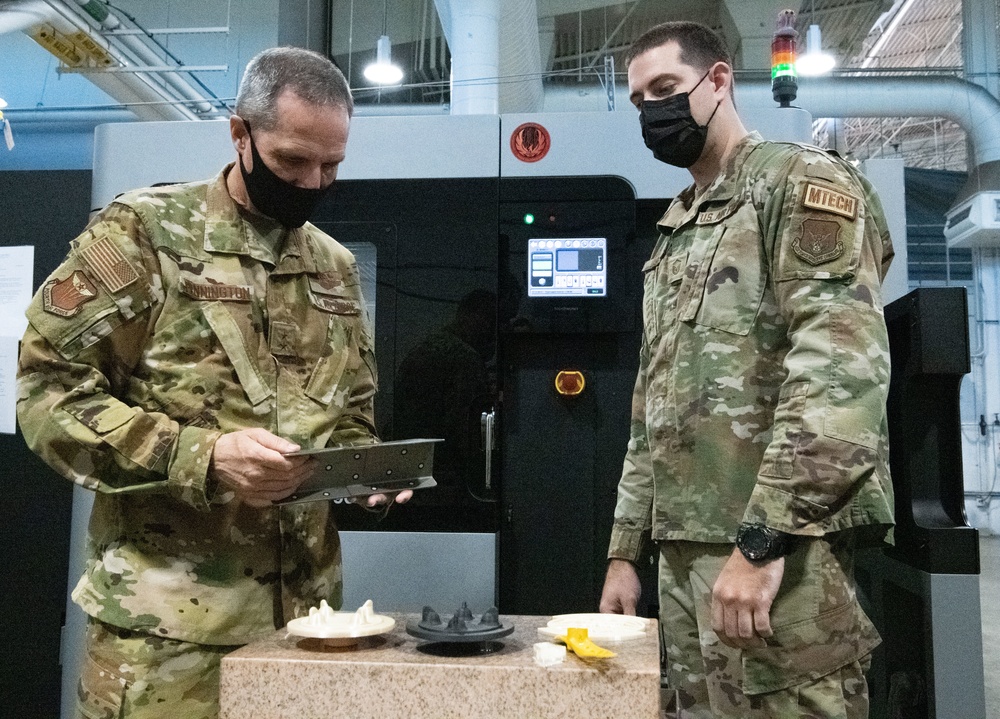 Maj. Gen. Jeffrey T. Pennington visits Travis Air Force Base, CA