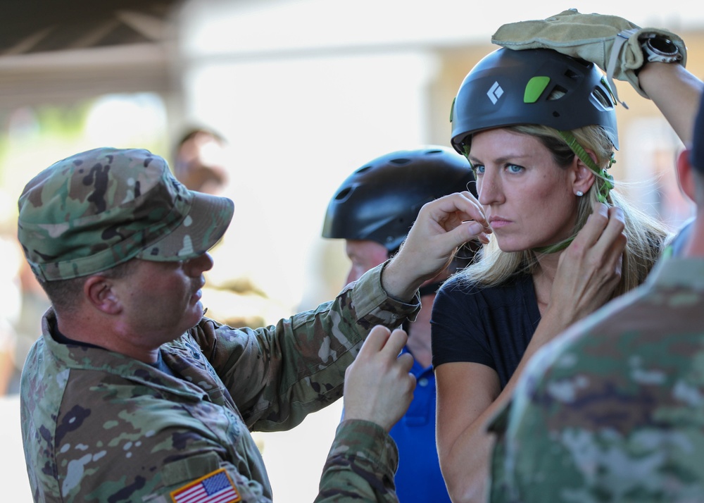 Christian County Tours The Sabalauski Air Assault School